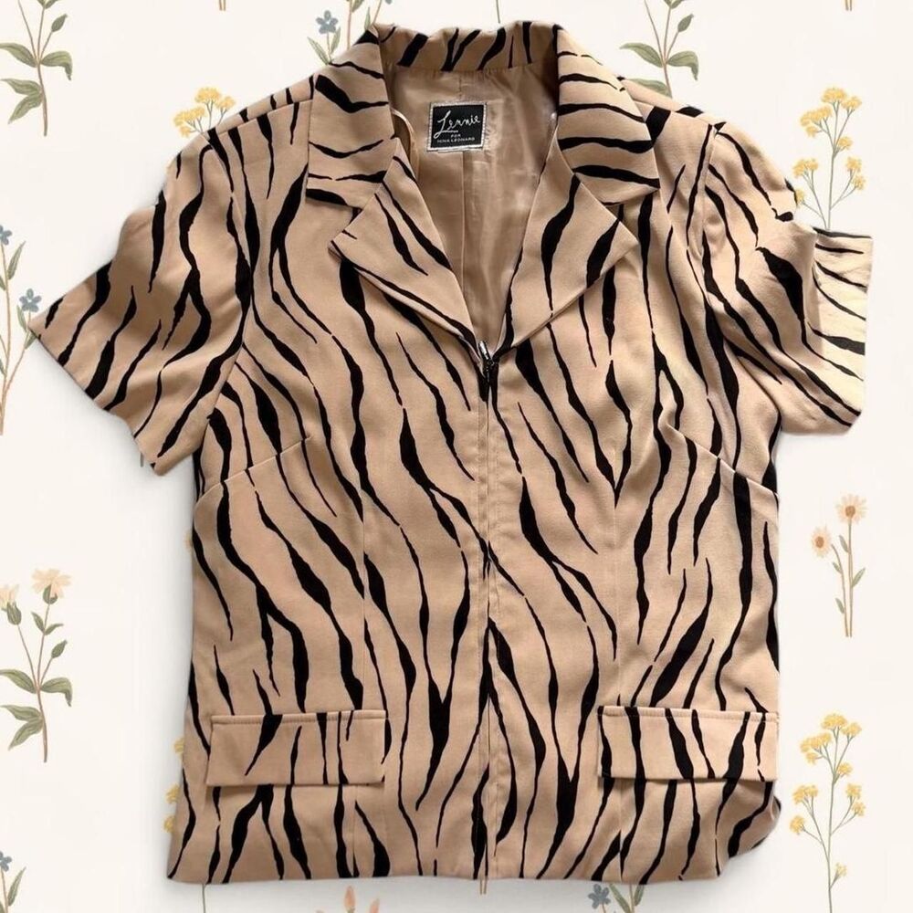 Nina Leonard Vintage Women's Tiger Print Zip-Up Short Sleeve Blazer